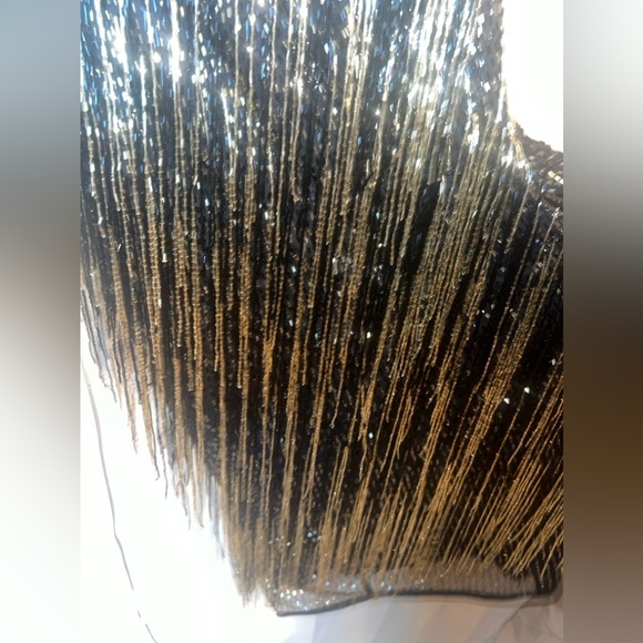 Mac Duggal 93584 LONG SLEEVE BEADED FRINGE EVENING GOWN - Picture 9 of 12